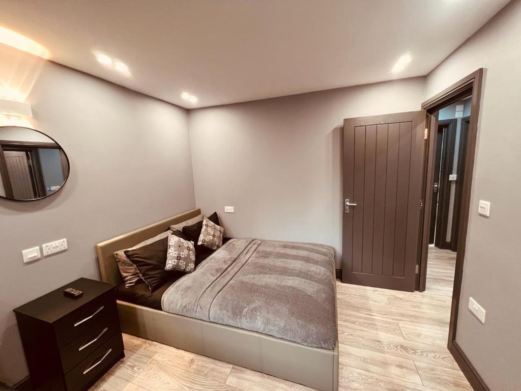 Urban Escape *4 Bedroom House* With Free Parking Birmingham Eksteriør billede
