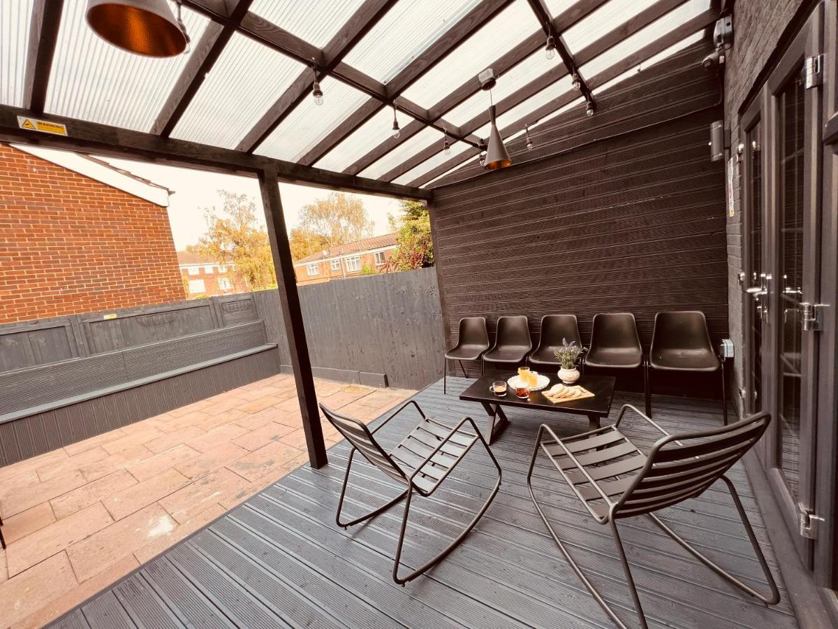 Urban Escape *4 Bedroom House* With Free Parking Birmingham Eksteriør billede