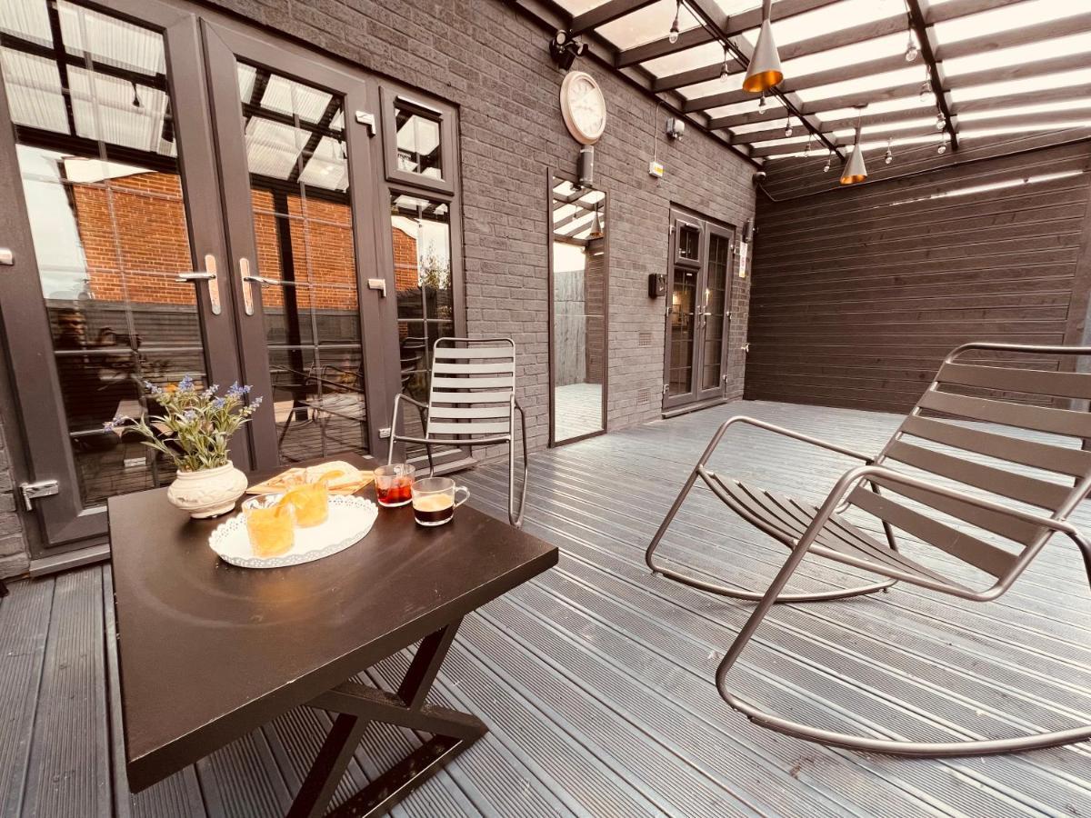 Urban Escape *4 Bedroom House* With Free Parking Birmingham Eksteriør billede
