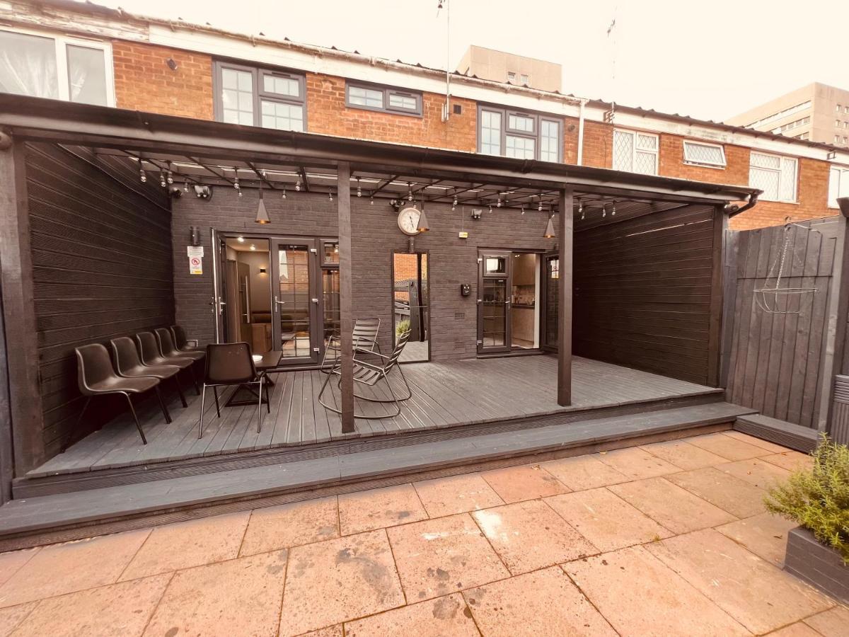 Urban Escape *4 Bedroom House* With Free Parking Birmingham Eksteriør billede