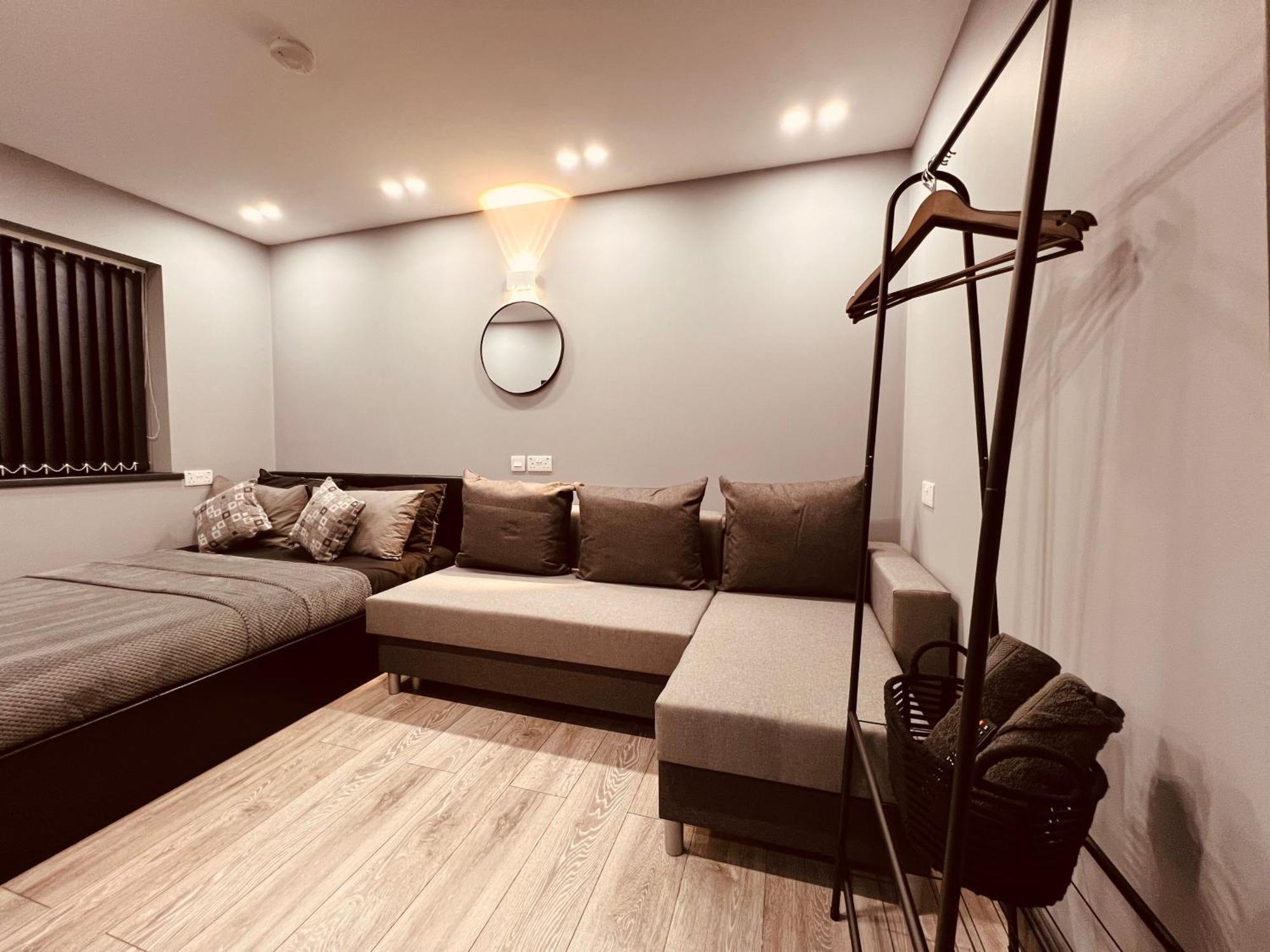 Urban Escape *4 Bedroom House* With Free Parking Birmingham Eksteriør billede